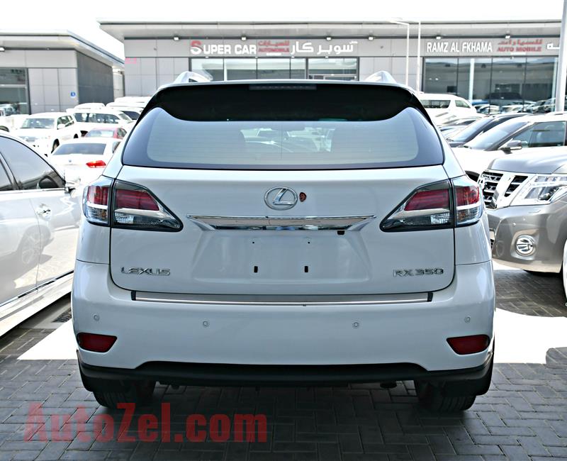 LEXUS RX350 MODEL 2015 - WHITE - 180,000 KM - V8 - GCC 