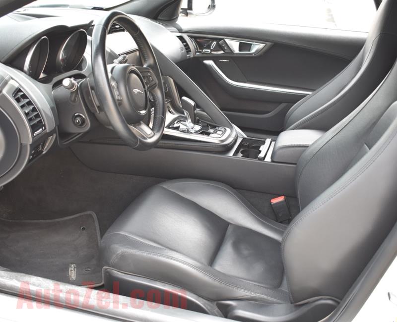 Jaguar F-Type Coup Supercharge 2014 Under Warranty Low km