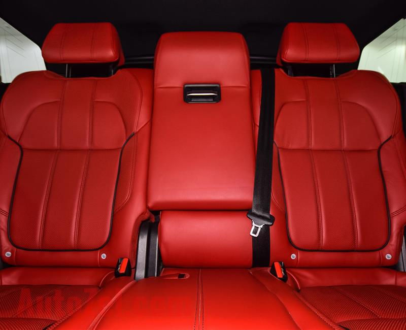 Range Rover Sport Supercharged With Sport Autobiography Badge / GCC Specifications