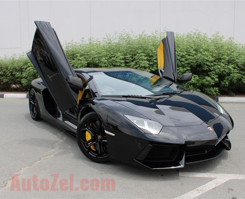 LAMBORGHINI AVENTADOR LP700-4, V12- 2013- BLACK- 22 000 KM- GCC