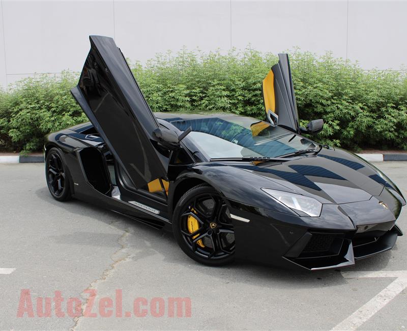 LAMBORGHINI AVENTADOR LP700-4, V12- 2013- BLACK- 22 000 KM- GCC