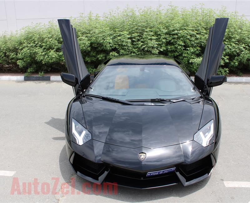 LAMBORGHINI AVENTADOR LP700-4, V12- 2013- BLACK- 22 000 KM- GCC