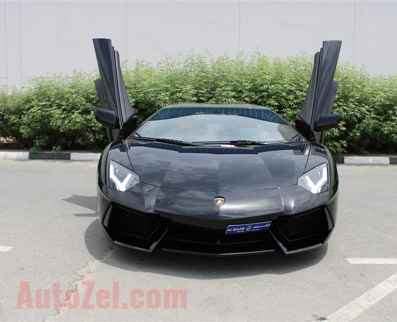 LAMBORGHINI AVENTADOR LP700-4, V12- 2013- BLACK- 22 000 KM- GCC