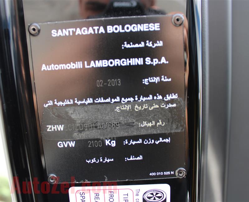 LAMBORGHINI AVENTADOR LP700-4, V12- 2013- BLACK- 22 000 KM- GCC