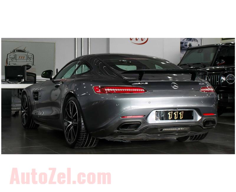 Mercedes-Benz AMG GT S / 4.0 Liter - Twin Turbo V8