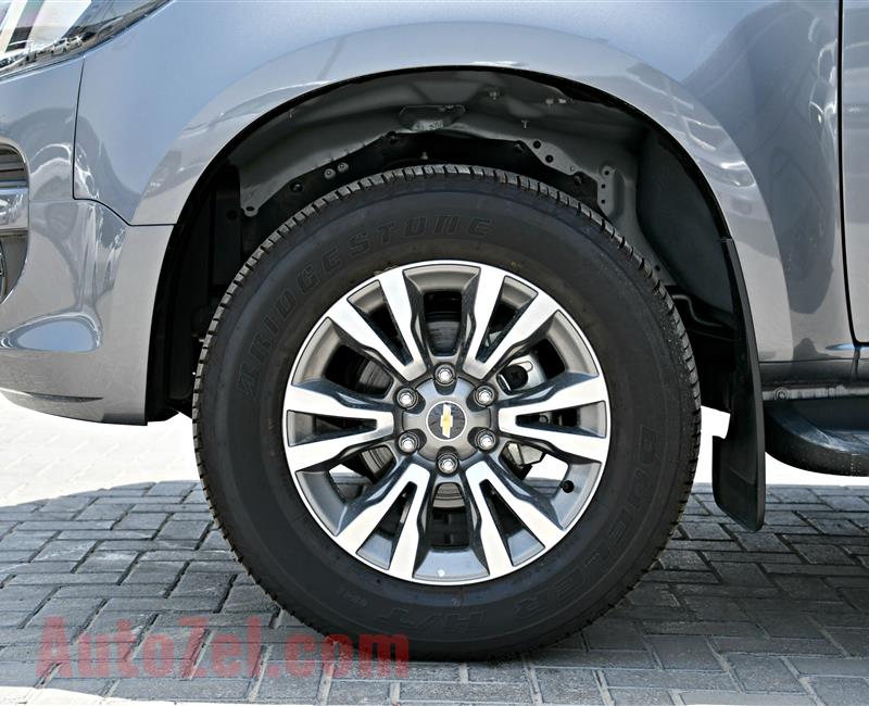 CHEVROLET TRAILBLAZER LT MODEL 2019 - GREY - 0 KM - V6 - GCC 