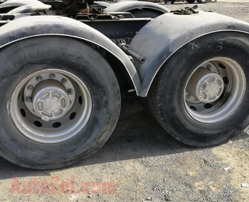 2 Trucks Volvo 6X4 FH 610 for Sell in Dubai Ras Al Khor