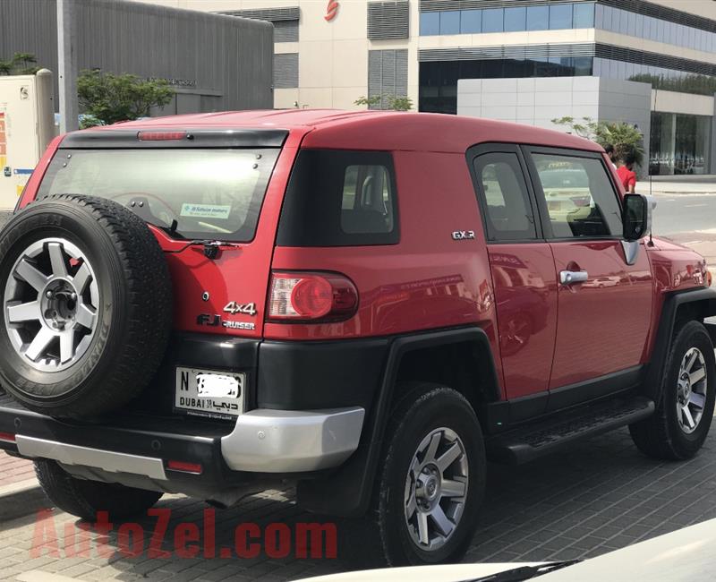 ‏Toyota FJ Cruiser 2015 4.0L GXR