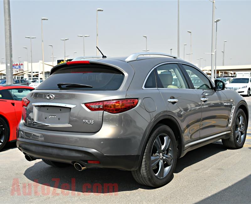 INFINITI FX35 FULL OPTION  MODEL 2010 - GOLD - 187,000 KM - V8 - GCC 