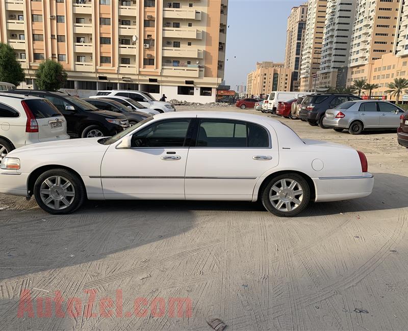 Lincoln town car 2011 GCC