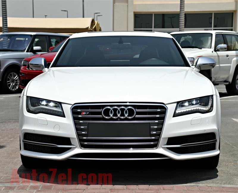 AUDI S7, V8- 2013- WHITE- 158 000 KM- GCC