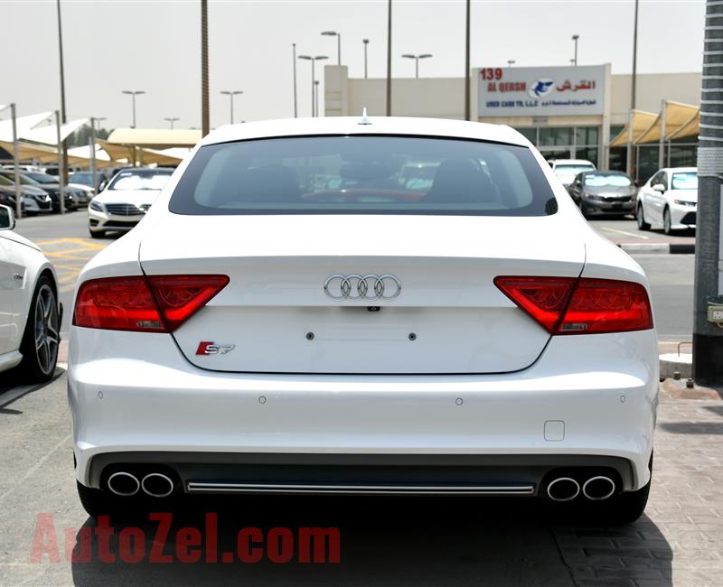 AUDI S7, V8- 2013- WHITE- 158 000 KM- GCC