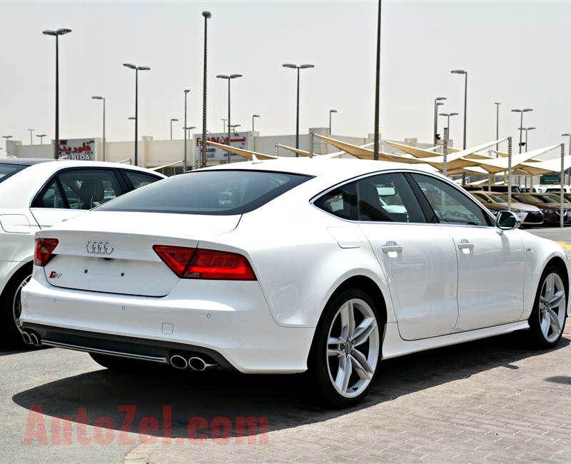 AUDI S7, V8- 2013- WHITE- 158 000 KM- GCC