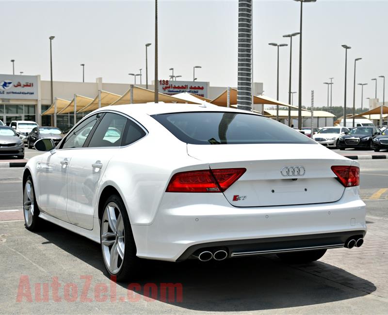 AUDI S7, V8- 2013- WHITE- 158 000 KM- GCC