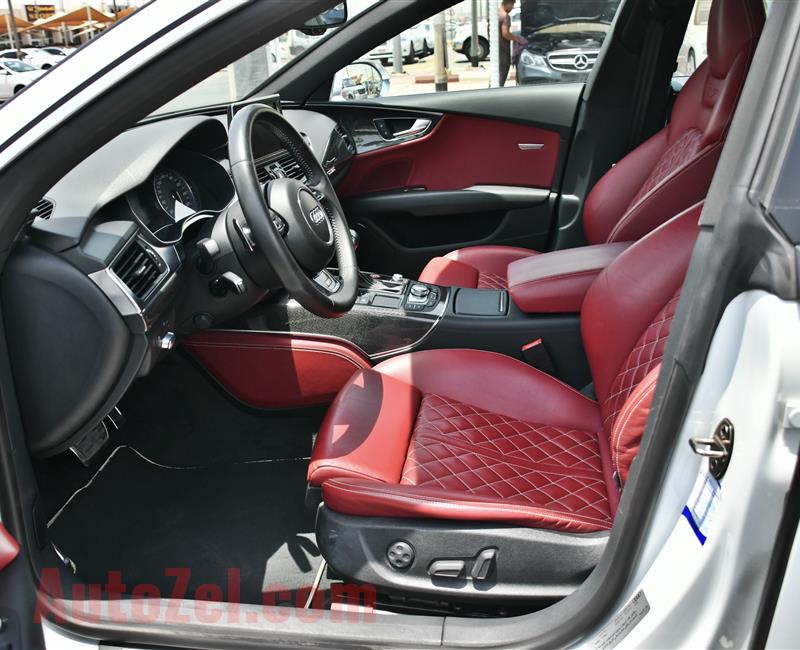 AUDI S7, V8- 2013- WHITE- 158 000 KM- GCC