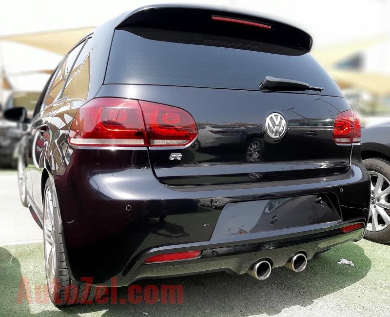 VOLKSWAGEN GOLF R- 2013- BLACK- 95 140 KM- GCC SPECS