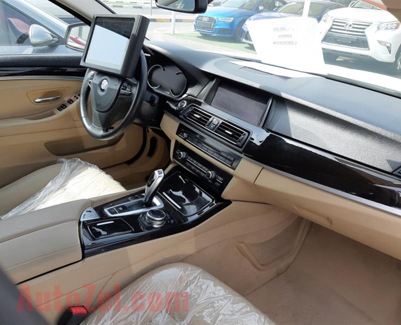 BMW 520- 2015- WHITE- 80 000 KM- GCC SPECS