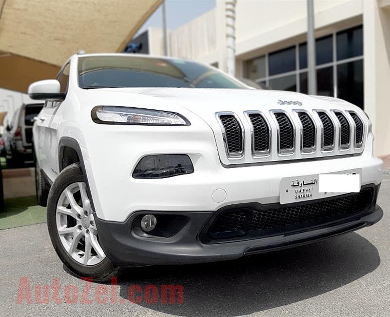 JEEP GRAND CHEROKEE- 2016- WHITE- 51 950 KM- GCC SPECS