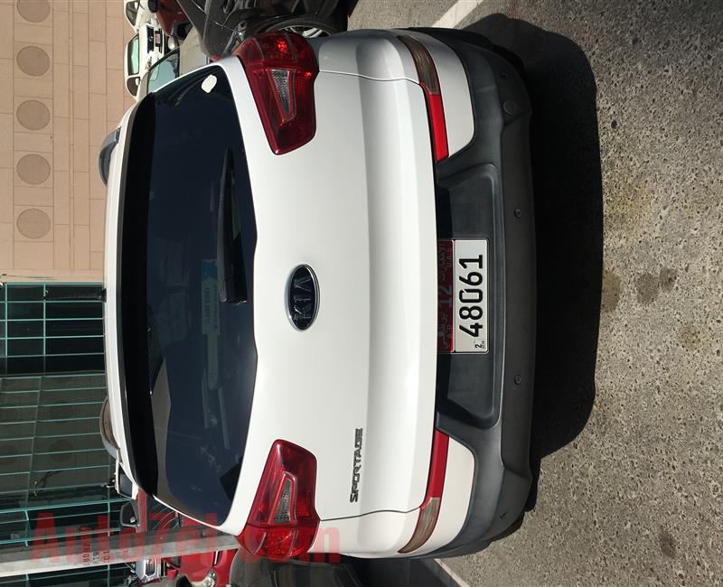 Kia Sportage 2012 Gcc 2.4 full option panoramic roof excellent condition full service 