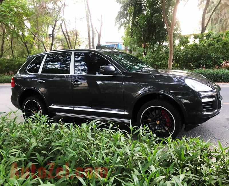 NEW PORSCHE CAYENNE TURBO ( S ) EDITION ,  FULL OPTION , AGENCY DUBAI MAINTAINED , MANUFACTURED IN SPECIAL EDITION 