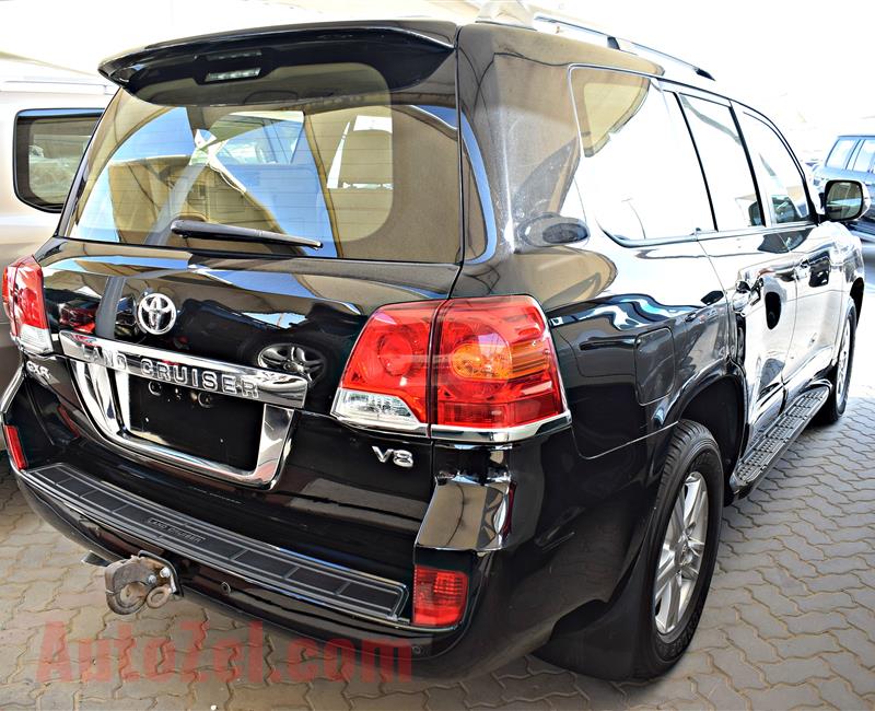 TOYOTA LAND CRUISER GXR MODEL 2014 - BLACK - 93,000 KM - V8 