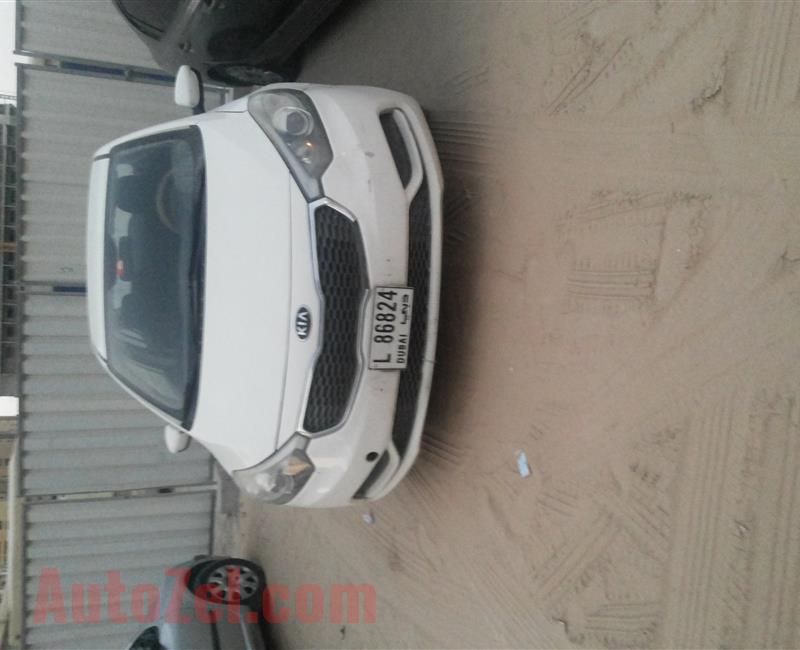 Kia cerato 2014 GCC 120,000 KM 16000 AED 0505503214