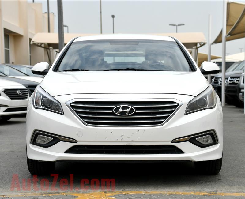 HYUNDAI SONATA, V4- 2016- WHITE- 121 000 KM- GCC