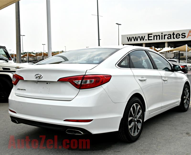 HYUNDAI SONATA, V4- 2016- WHITE- 121 000 KM- GCC