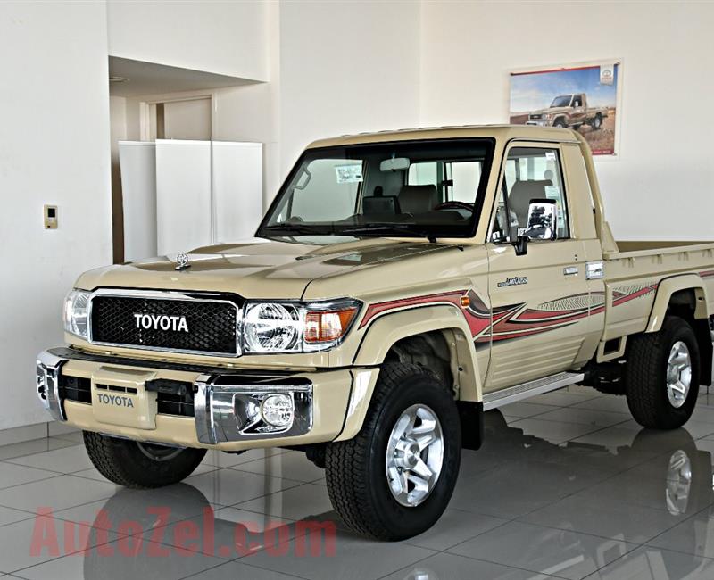 TOYOTA LAND CRUISER PICK UP MODEL 2019 - BEIGE - ZERO KM - GCC 