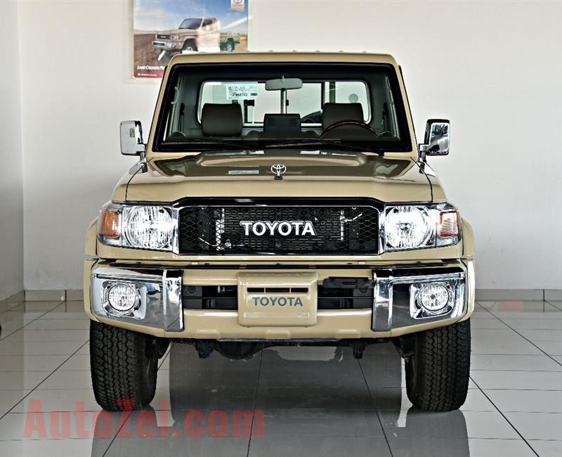 TOYOTA LAND CRUISER PICK UP MODEL 2019 - BEIGE - ZERO KM - GCC 