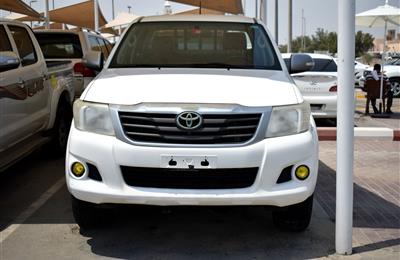 TOYOTA HILUX PICK UP 4X4 GLX, V4- 2014- WHITE- 200 000 KM-...