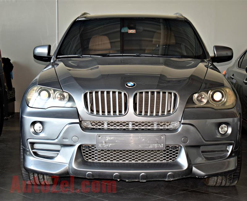 BMW X5 MODEL 2008 - GREY - 188,000 KM - V8 - GCC 