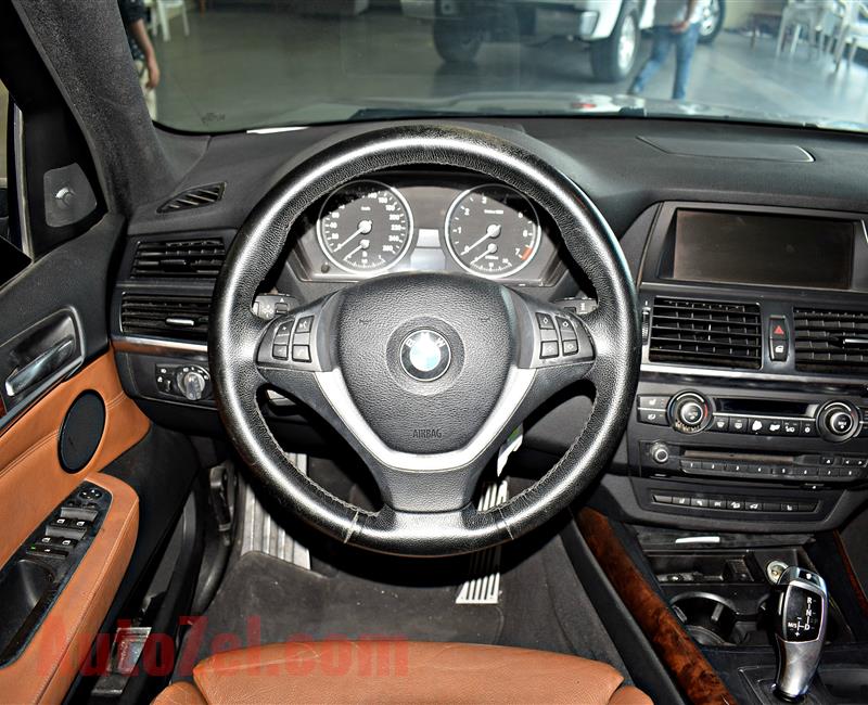 BMW X5 MODEL 2008 - GREY - 188,000 KM - V8 - GCC 