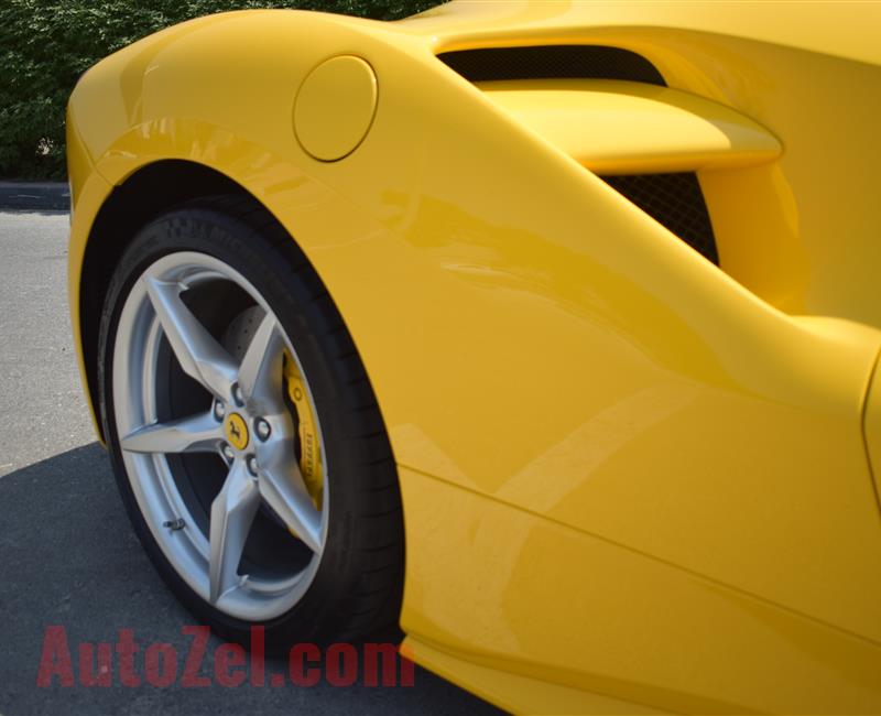 FERRARI GTB- 2016- YELLOW- 6 000 KM- GCC SPECS