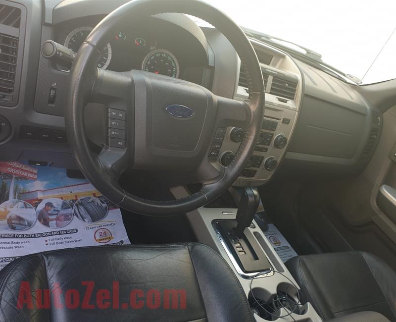 FORD ESCAPE 2012