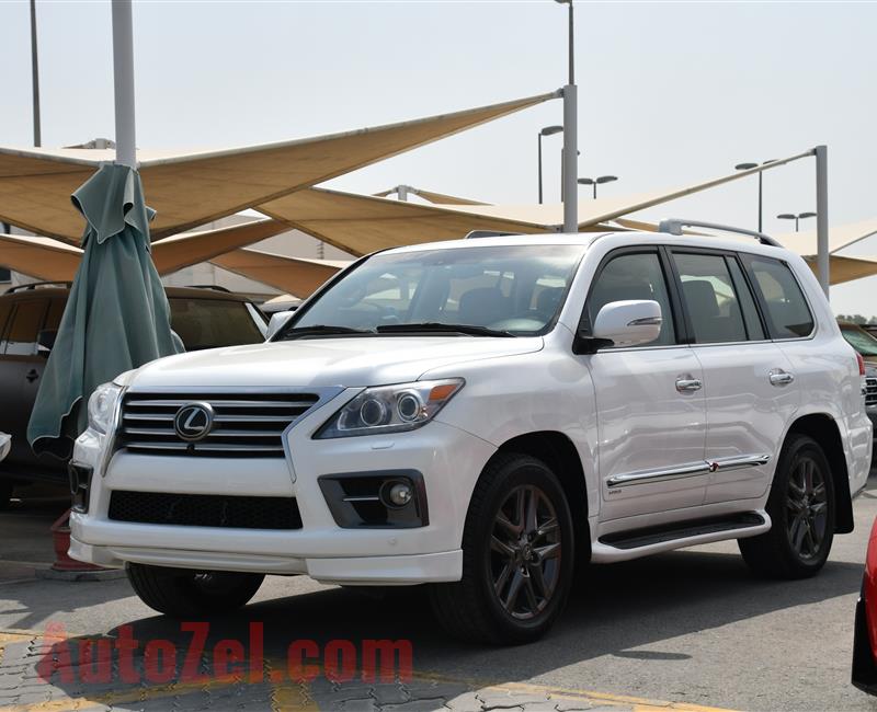 LEXUS LX570- 2012- WHITE- 161 000 KM- GCC SPECS