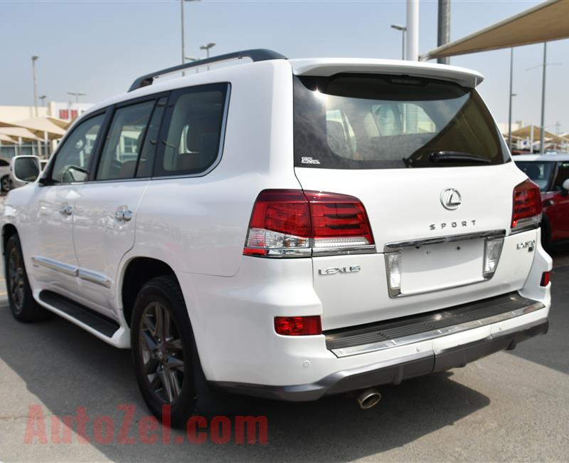 LEXUS LX570- 2012- WHITE- 161 000 KM- GCC SPECS