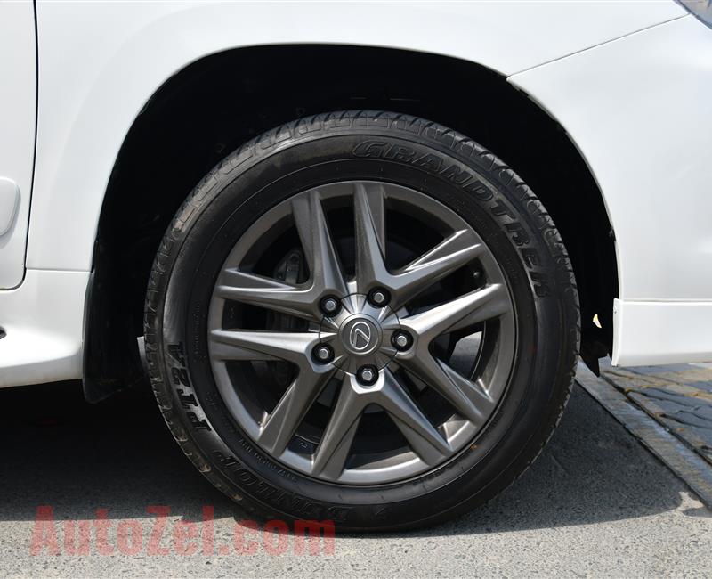 LEXUS LX570- 2012- WHITE- 161 000 KM- GCC SPECS