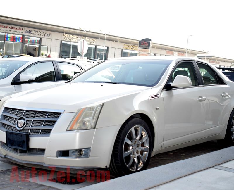 CADILLAC CTS 3.6 MODEL 2009 - WHITE - 250,000 KM - V6 - GCC 