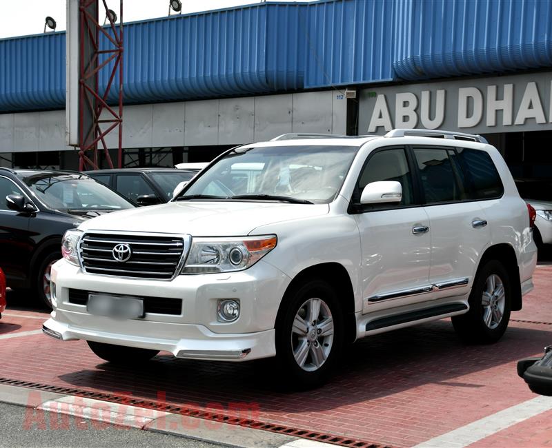 TOYOTA LAND CRUISER, V6- 2014- WHITE- 160 000 KM- GCC