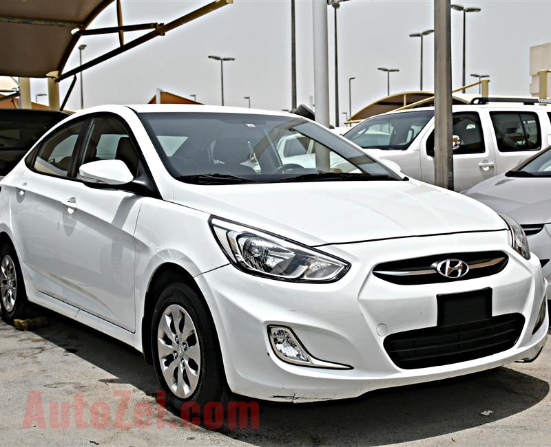 HYUNDAI ACCENT MODEL 2015WHITE - 83,000 KM - V4 - GCC 