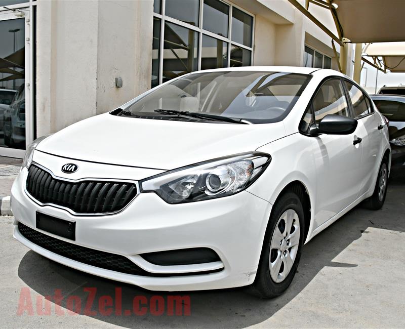 KIA CERATO MODEL 2016 - WHITE - 78,000 KM - V4 - GCC 