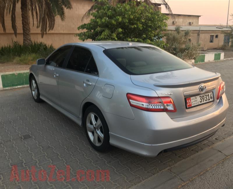 For sale toyota camry2011