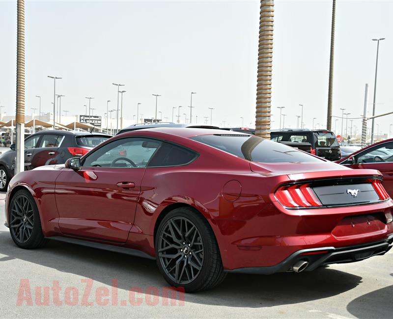 FORD MUSTANG MODEL 2018 - RED - 2000 MILEAGE  - V4 - CAR SPECS IS AMERICAN 