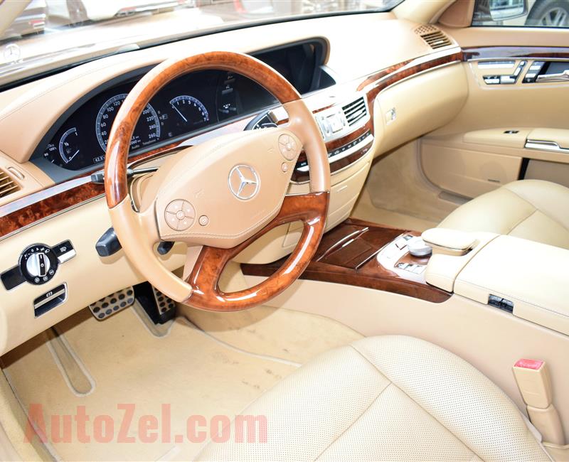 MERCEDES-BENZ S500, V8- 2010- BROWN- 200 000 KM- GCC