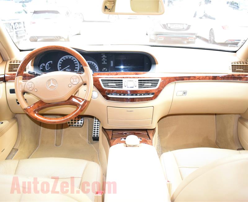 MERCEDES-BENZ S500, V8- 2010- BROWN- 200 000 KM- GCC