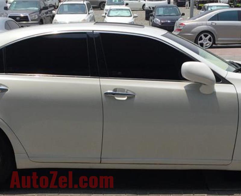 LEXUS ES350- 2008- WHITE- 261 000 KM- GCC SPECS