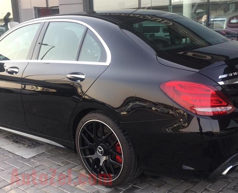 MERCEDES-BENZ C63- 2017- BLACK- 20 000 KM- AMERICAN SPECS