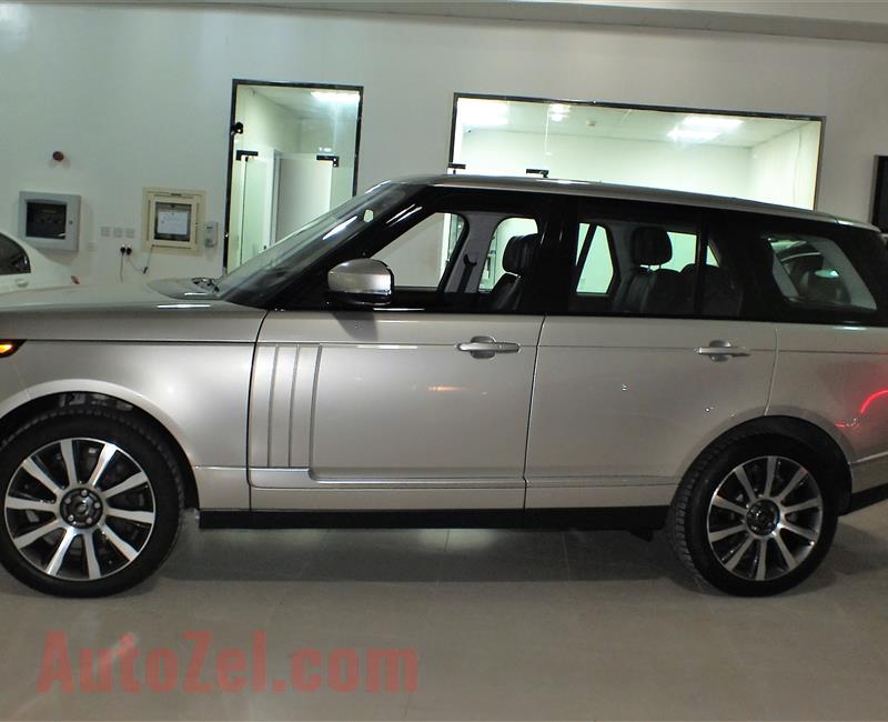 RANGE ROVER VOGUE SE- 2016- SILVER- 60 000 KM- GCC SPECS