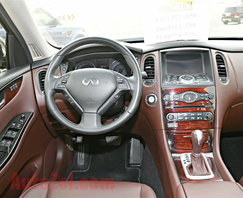 INFINITI QX50 MODEL 2015 - MAROON - 115,000 KM - V6 - GCC 